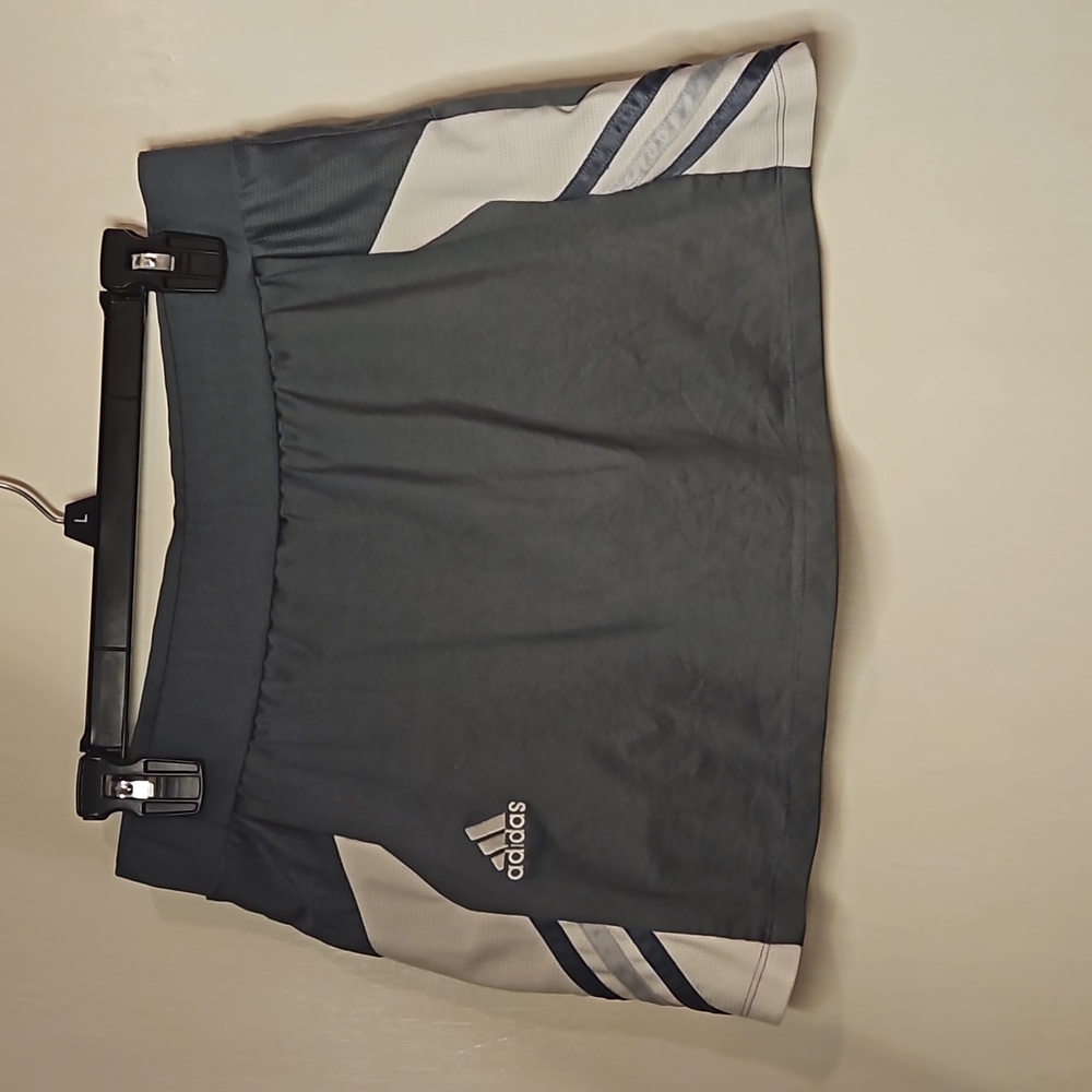 Adidas Activewear skort size medium